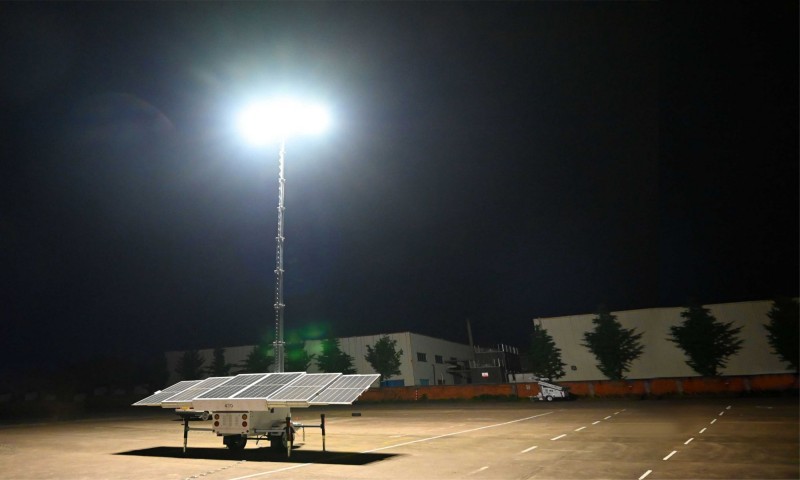 800 mobile solar light tower 6 panels