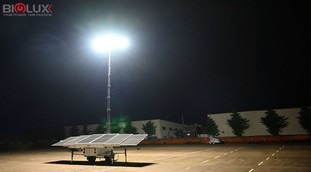 mobile solar light tower 6 panels