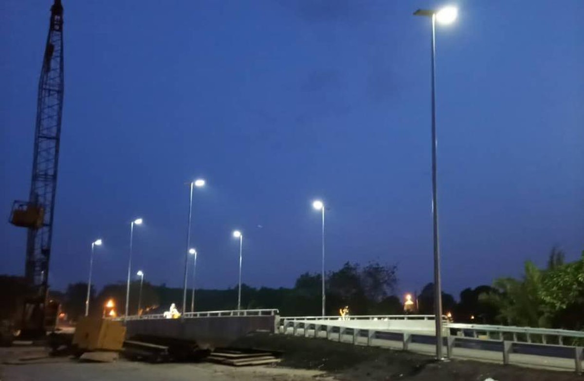 solar street light project