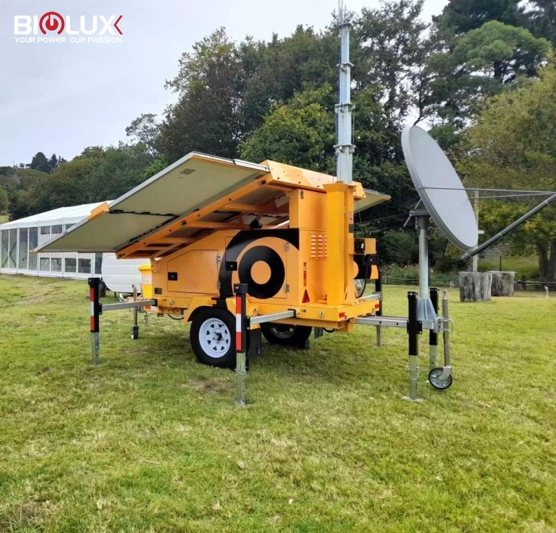 portable solar telecom tower